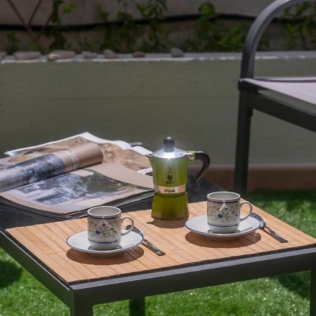 Oasi In Centro - Cala Gonone Apartment Bagian luar foto