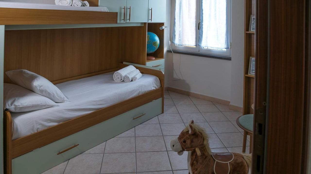 Oasi In Centro - Cala Gonone Apartment Bagian luar foto