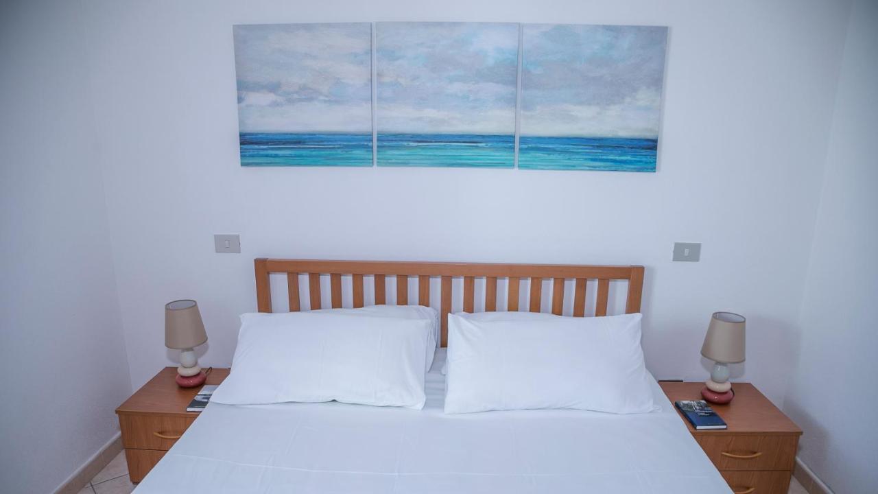 Oasi In Centro - Cala Gonone Apartment Bagian luar foto