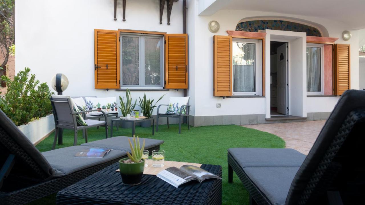 Oasi In Centro - Cala Gonone Apartment Bagian luar foto