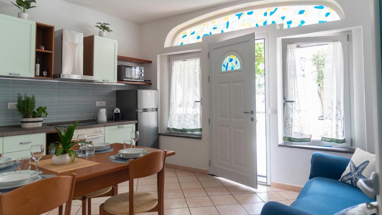 Oasi In Centro - Cala Gonone Apartment Bagian luar foto